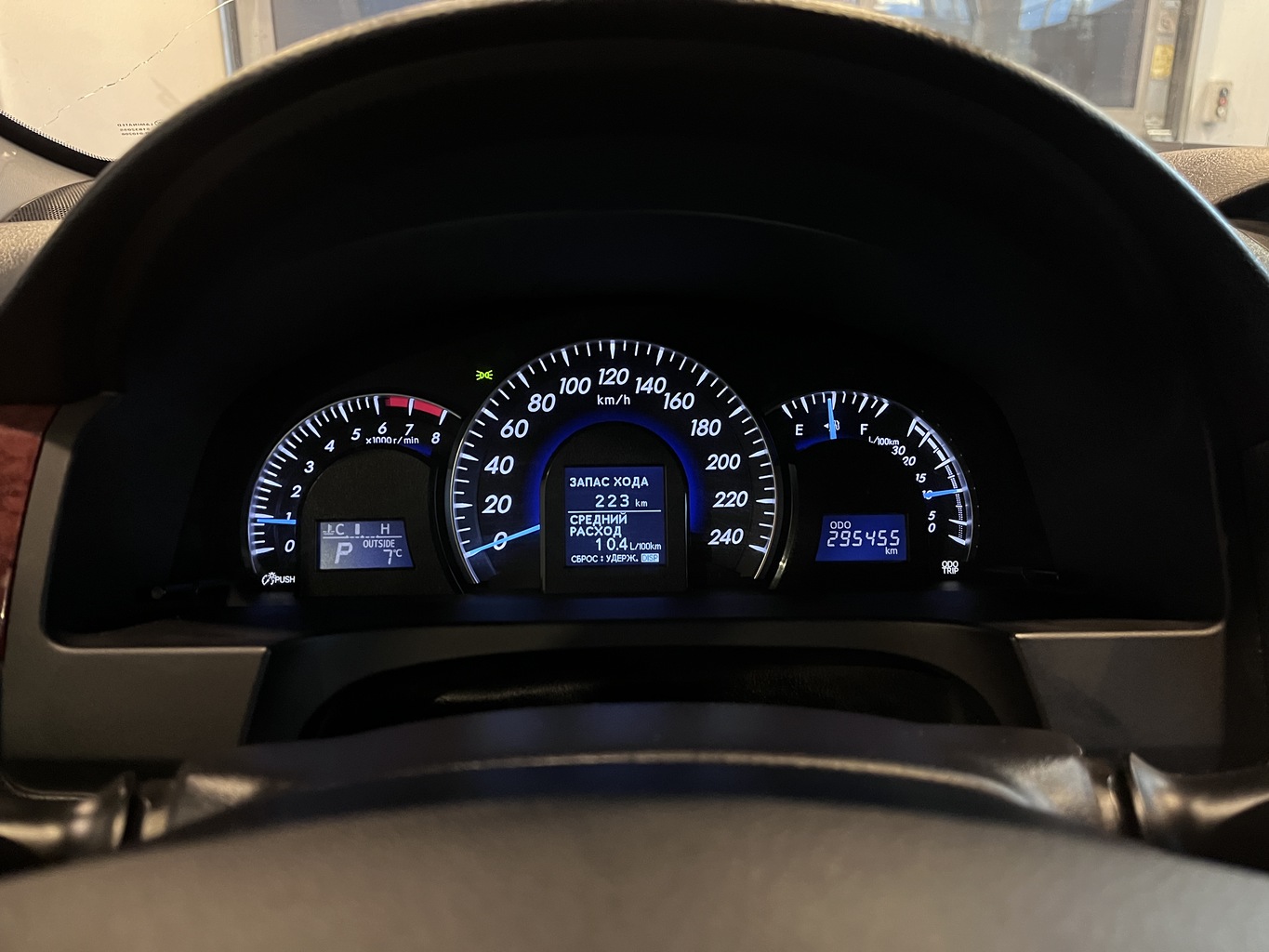 TOYOTA CAMRY