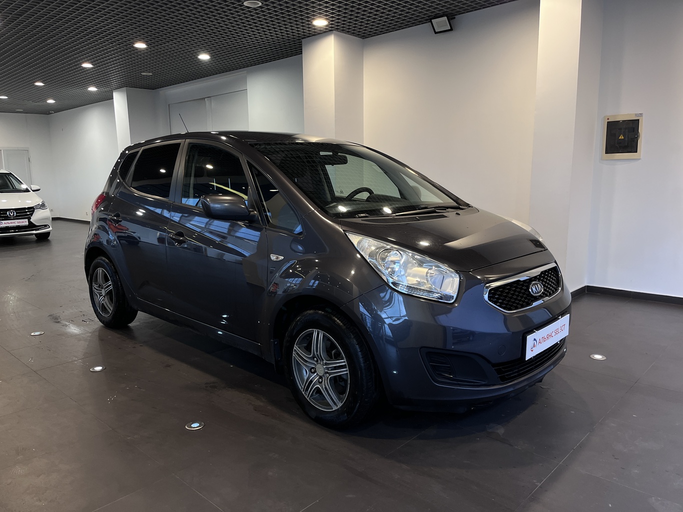 KIA VENGA