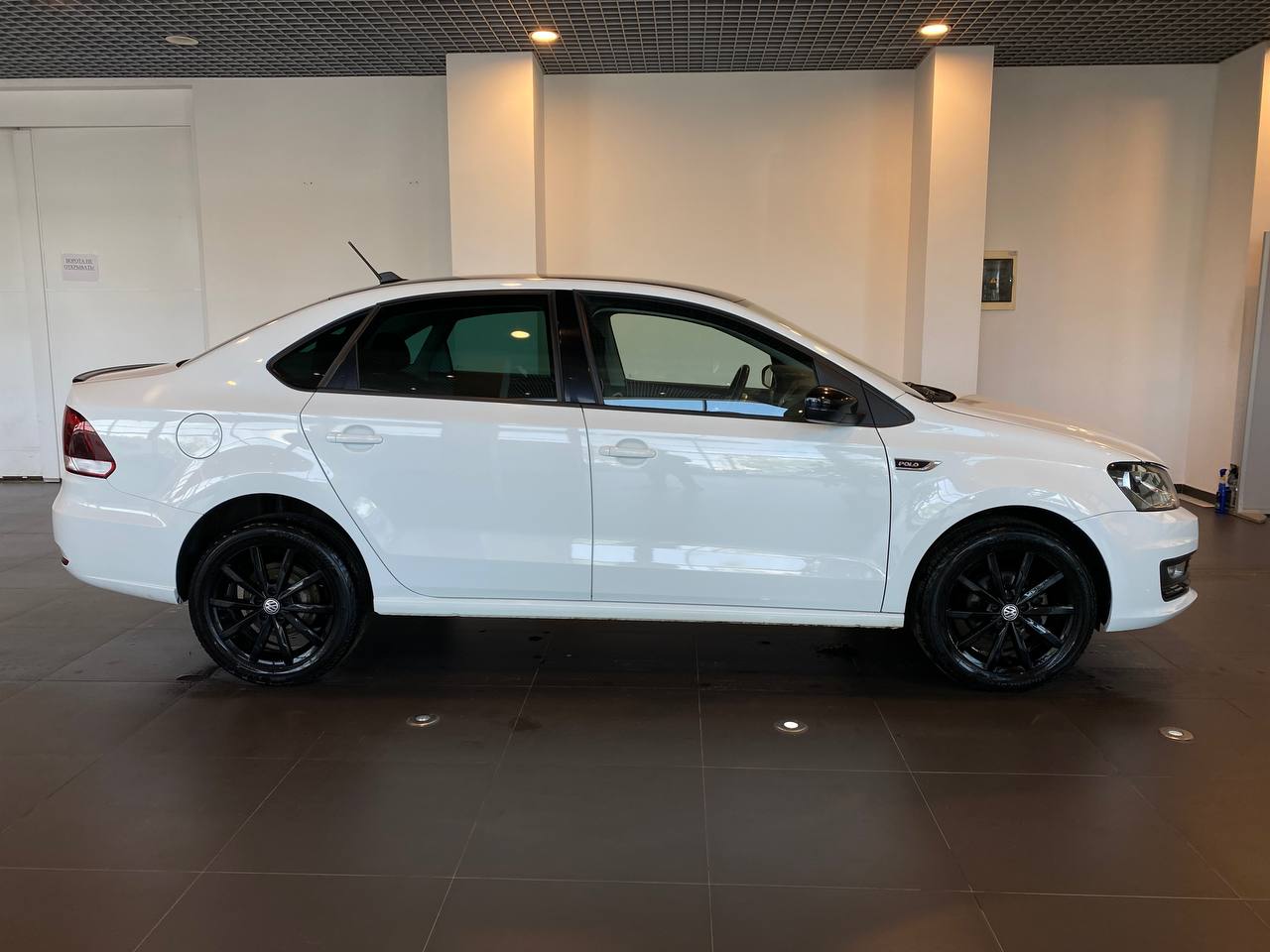 VOLKSWAGEN ФОЛЬКСВАГЕН