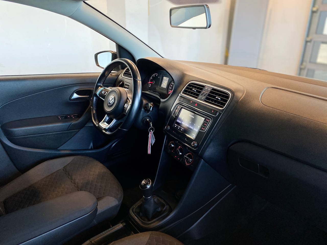 VOLKSWAGEN ФОЛЬКСВАГЕН