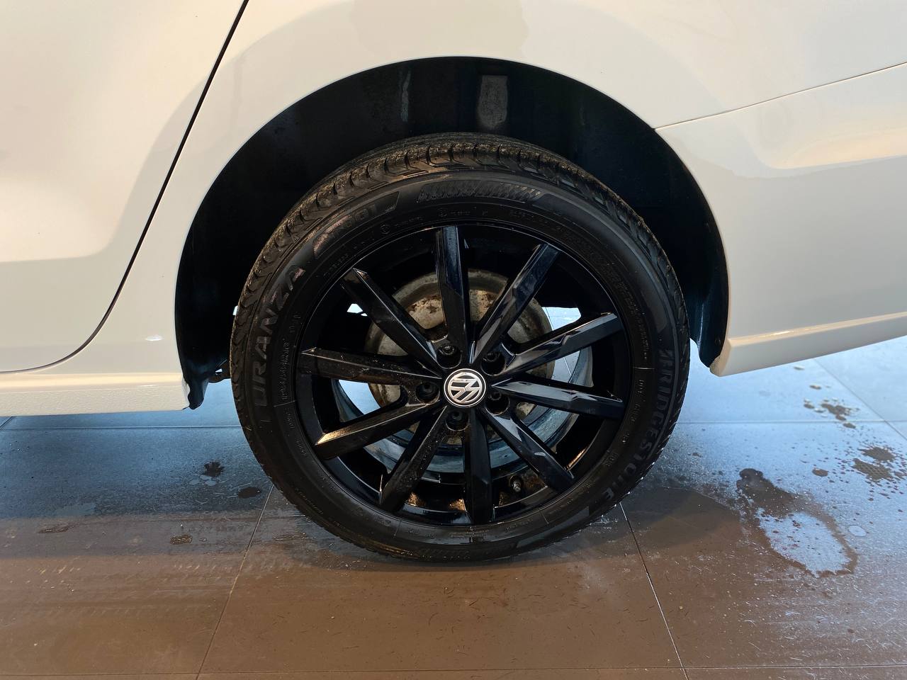 VOLKSWAGEN ФОЛЬКСВАГЕН