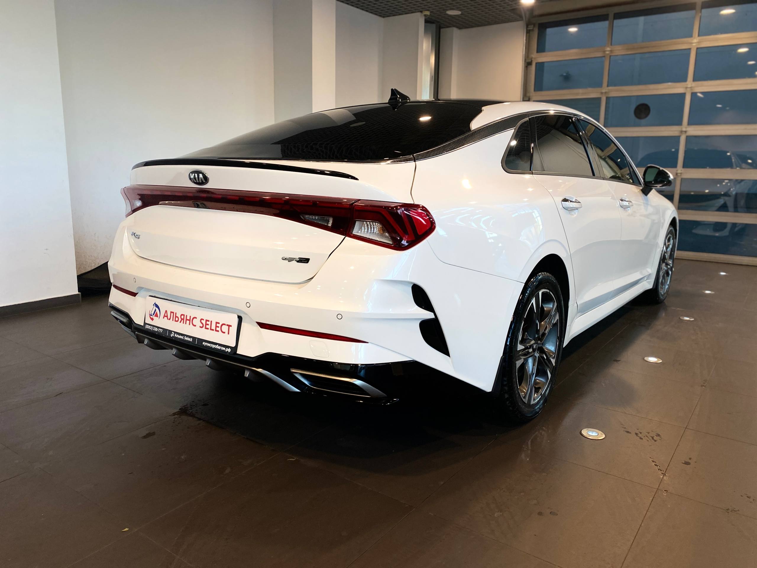 KIA K5