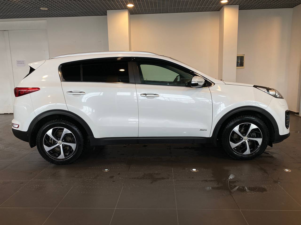 KIA SPORTAGE