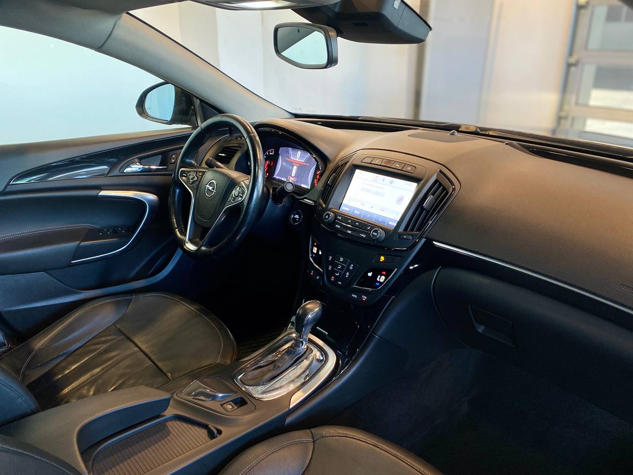 OPEL INSIGNIA