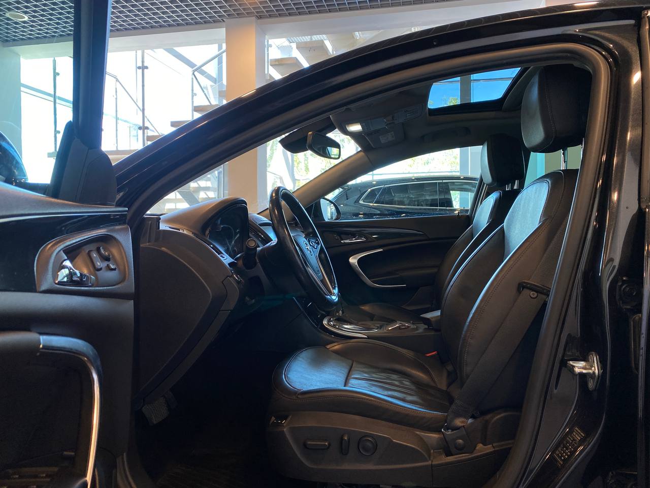 OPEL INSIGNIA