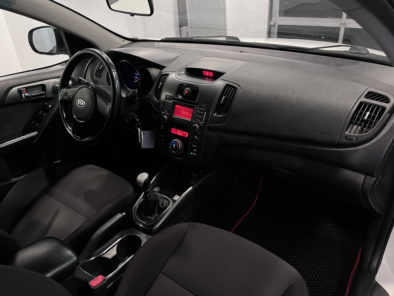 KIA CERATO