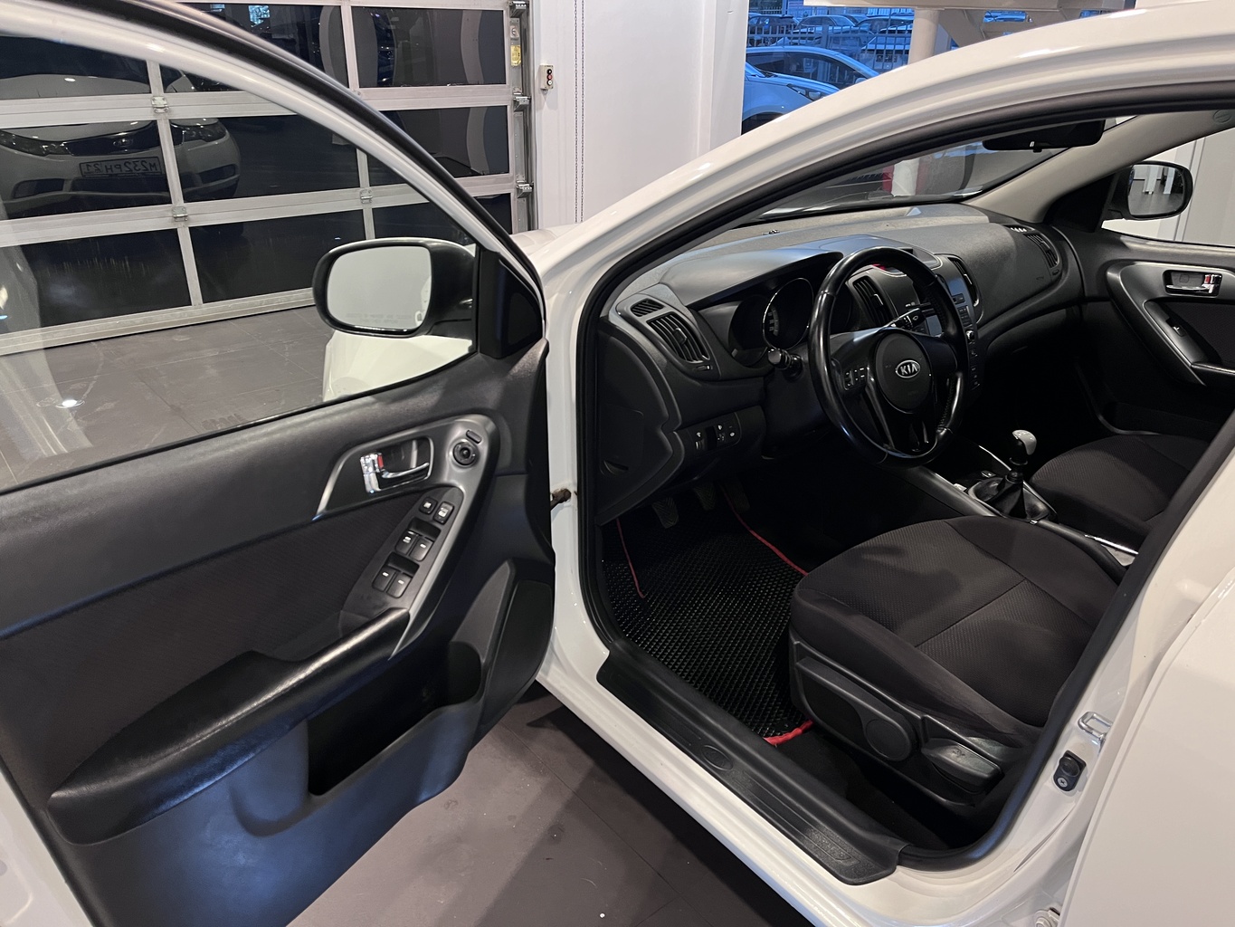 KIA CERATO