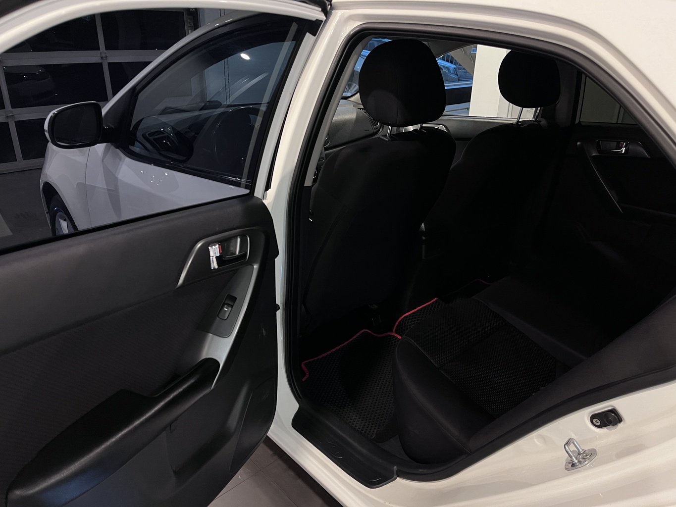 KIA CERATO
