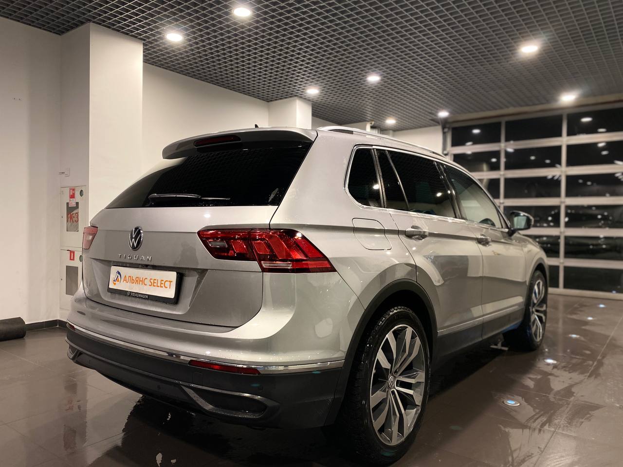 VOLKSWAGEN TIGUAN NEW