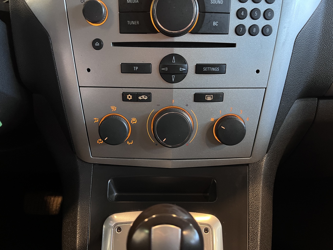 OPEL ZAFIRA