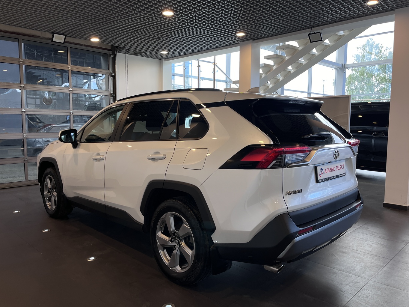 TOYOTA RAV4