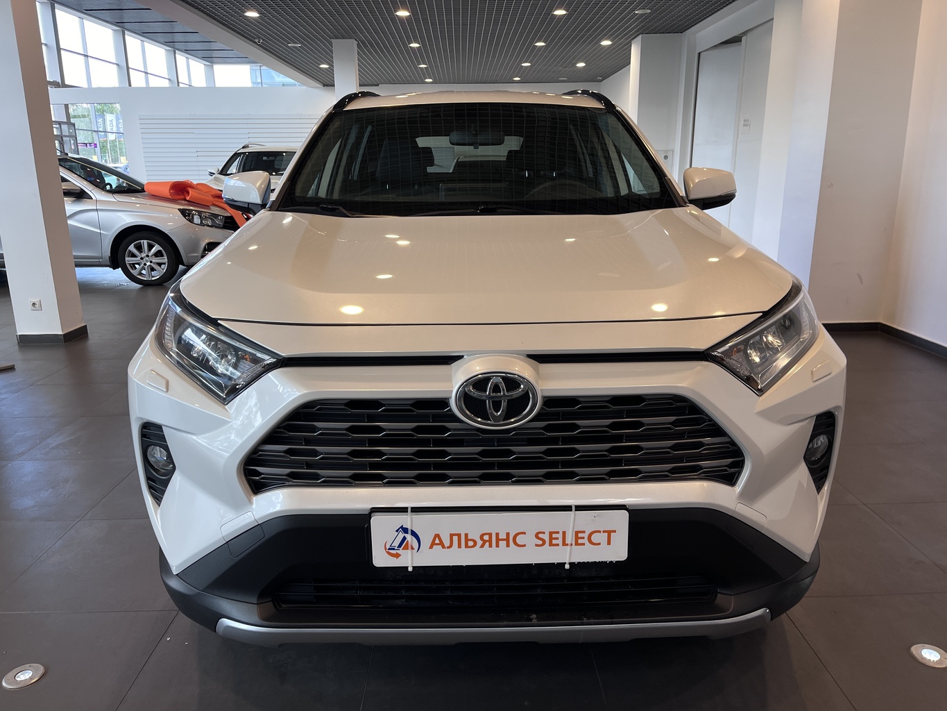 TOYOTA RAV4