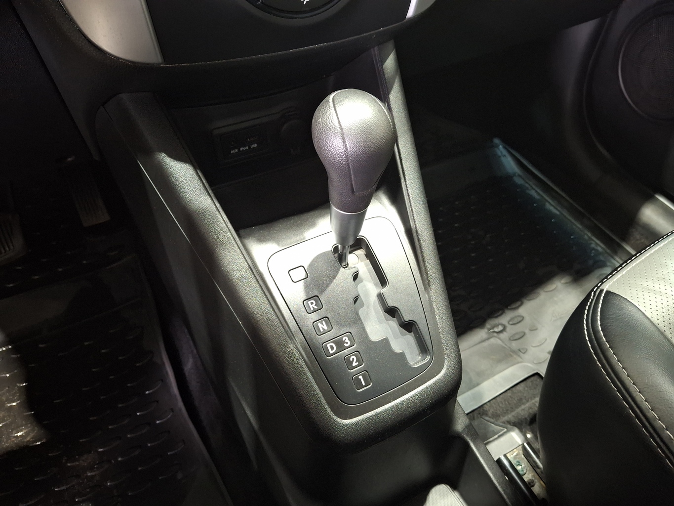 KIA VENGA