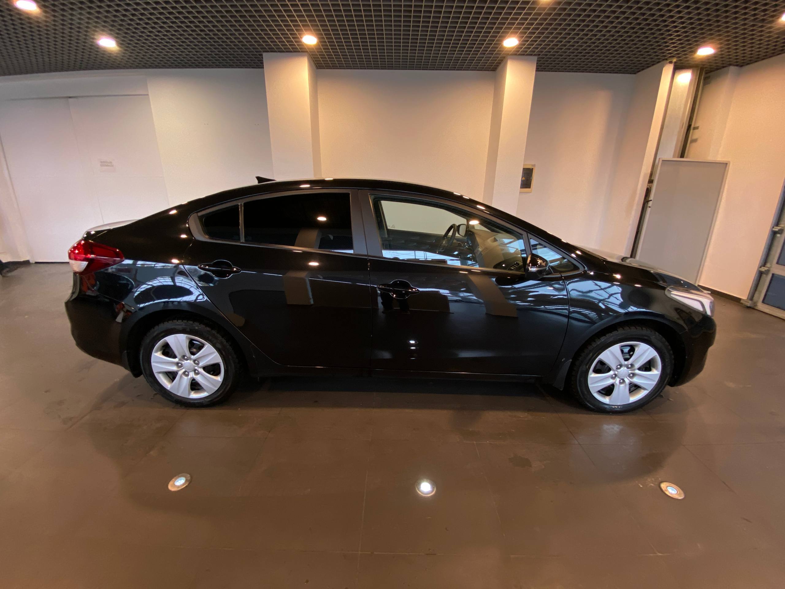 KIA CERATO