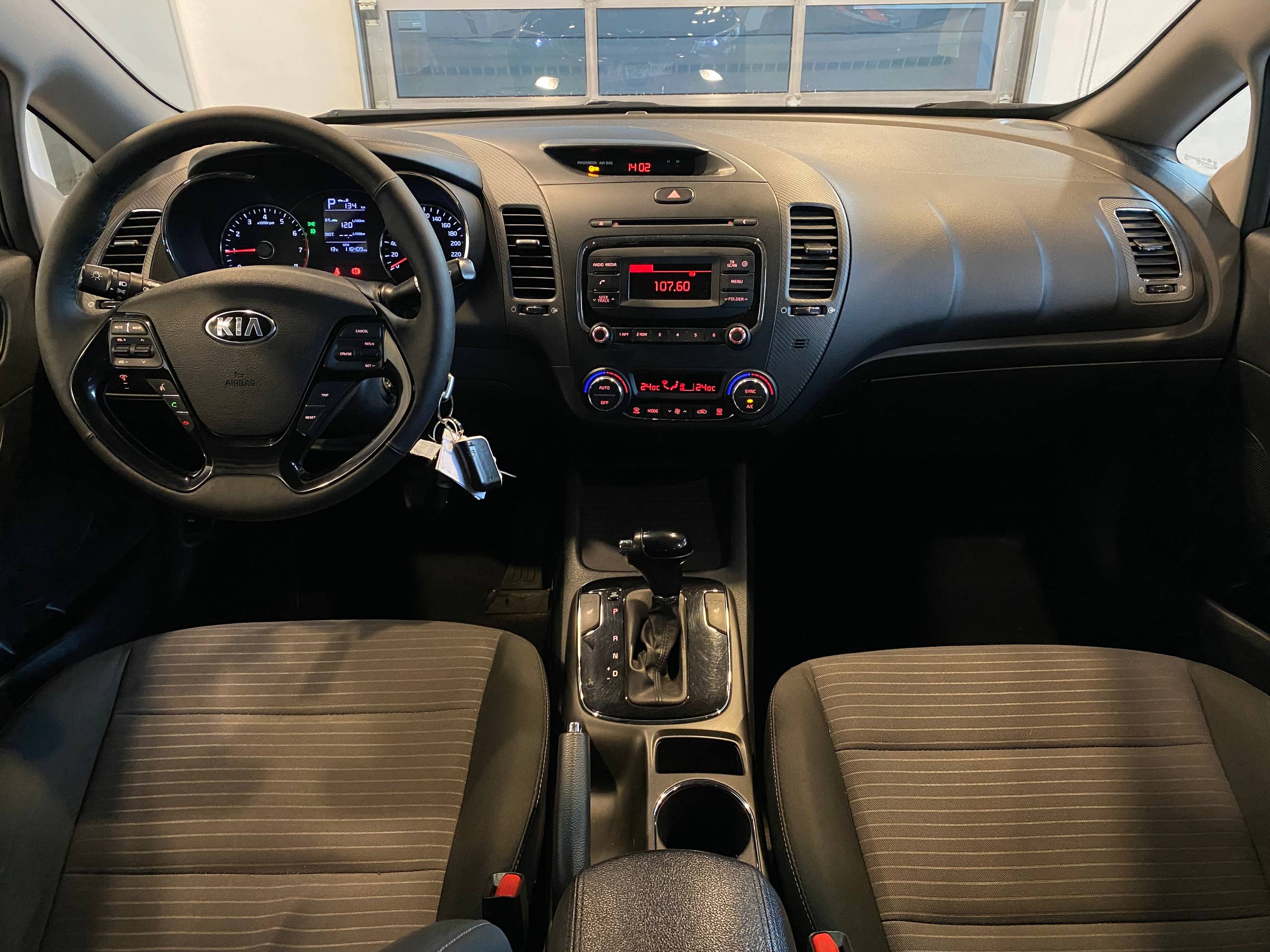 KIA CERATO