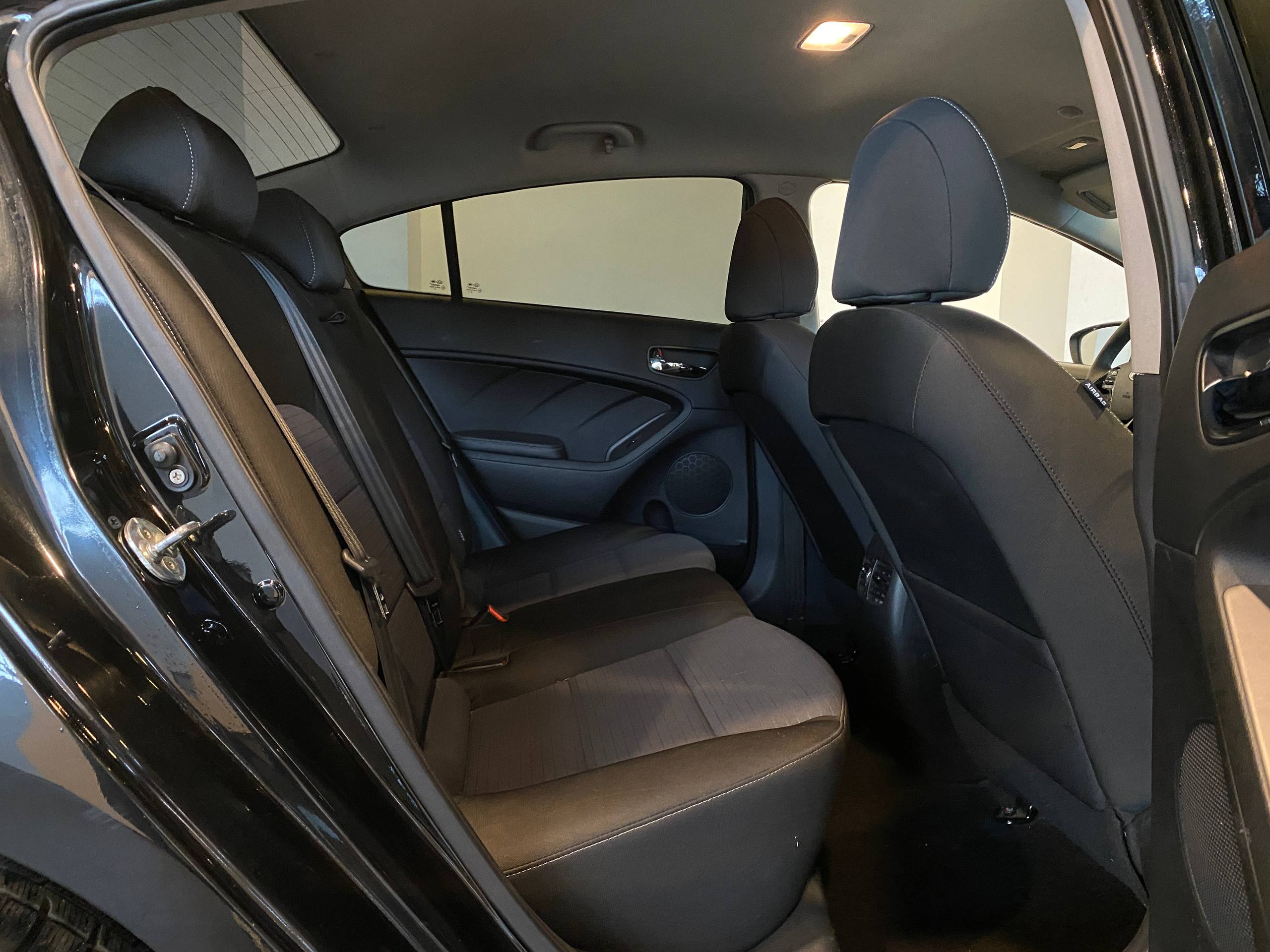 KIA CERATO