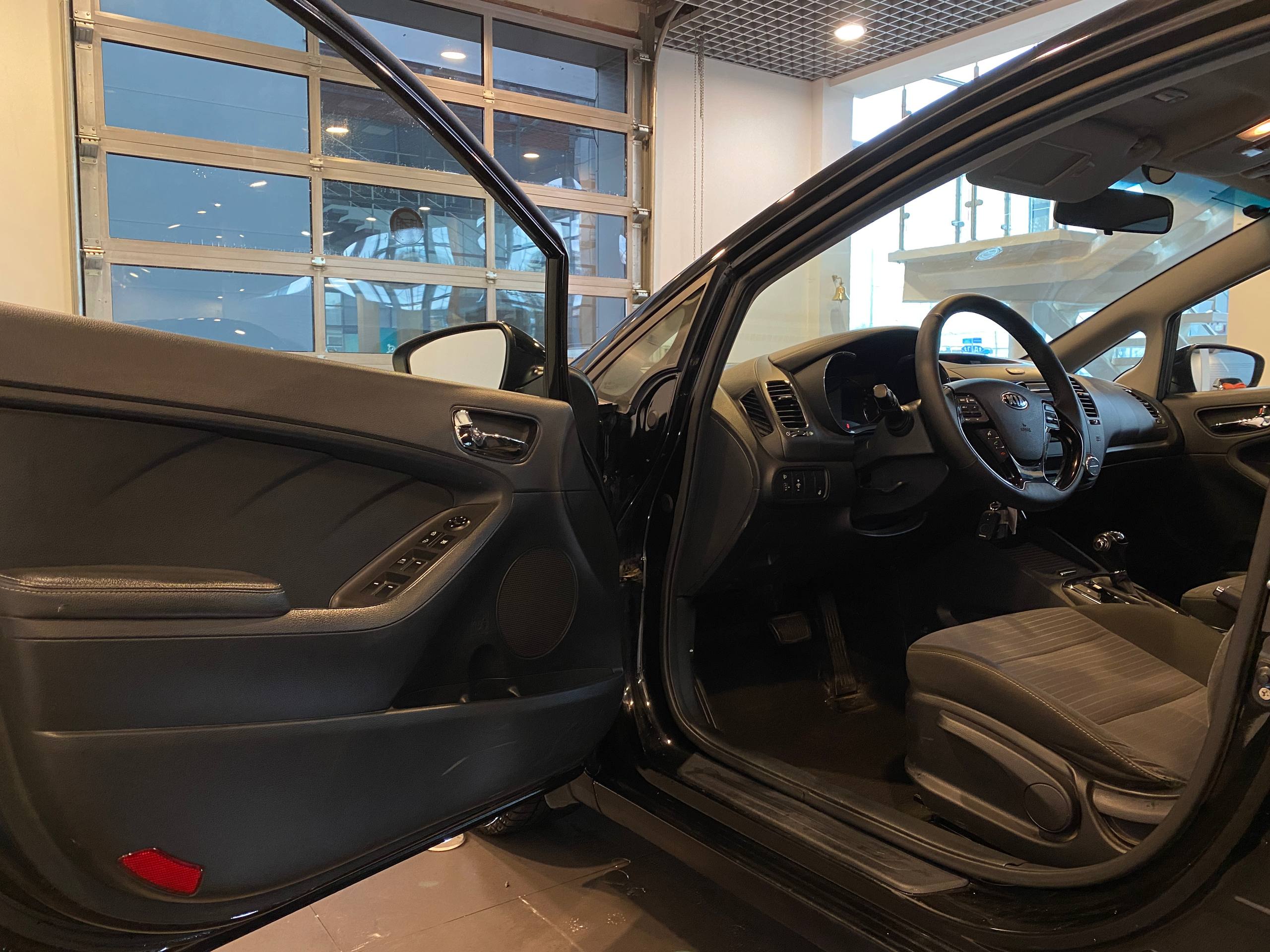 KIA CERATO