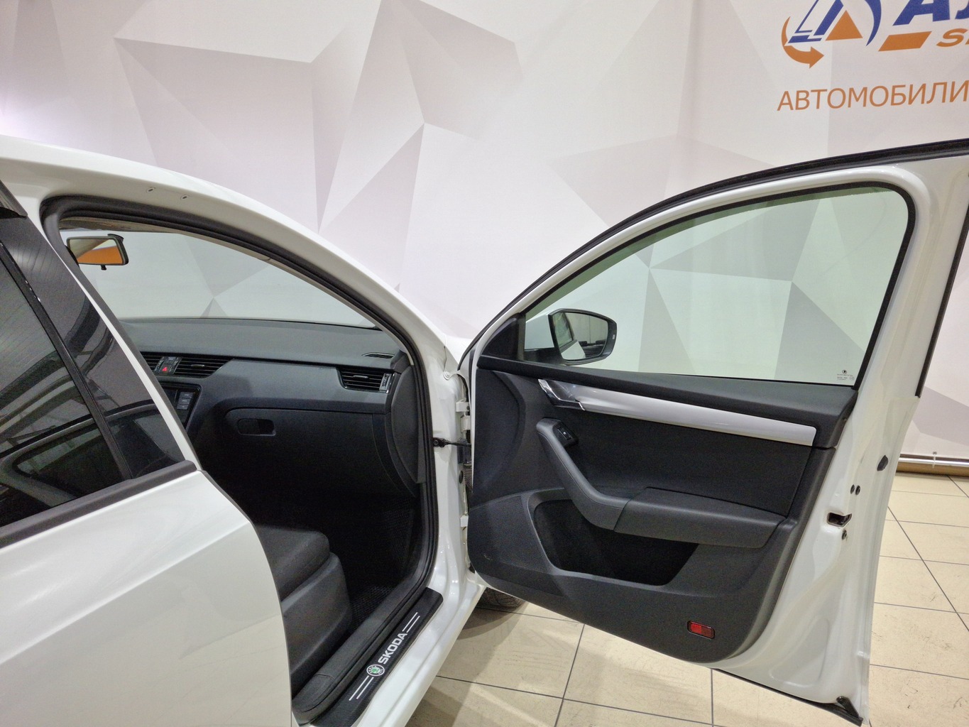 SKODA OKTAVIA