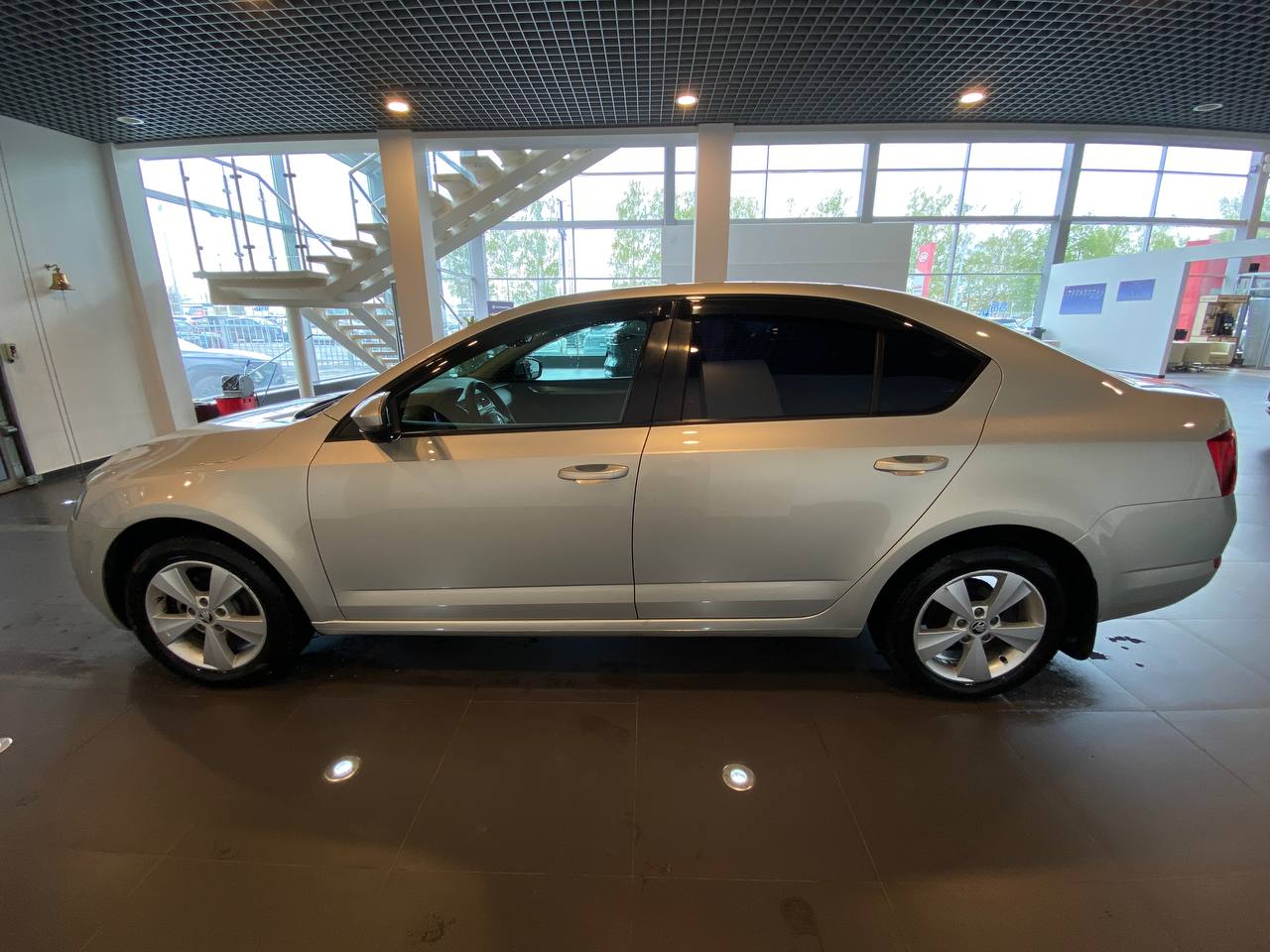 SKODA OKTAVIA