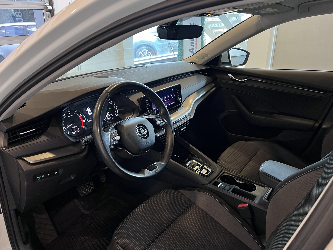 SKODA OKTAVIA