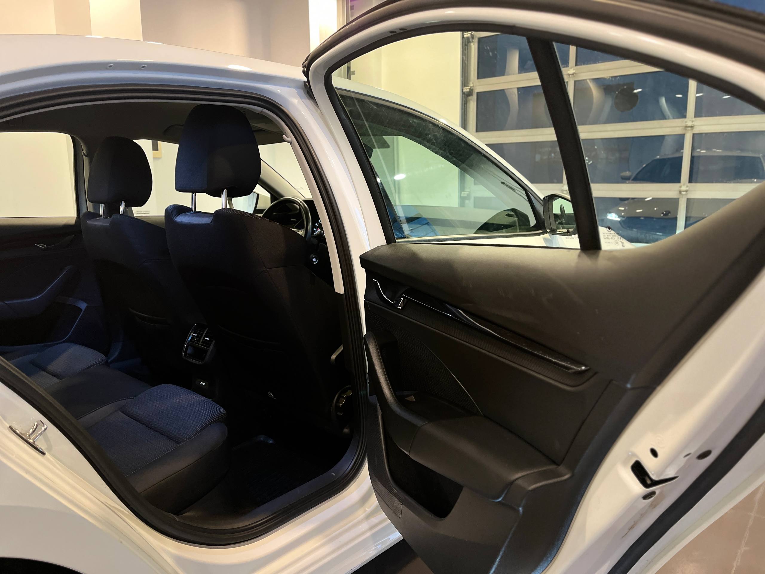 SKODA OKTAVIA
