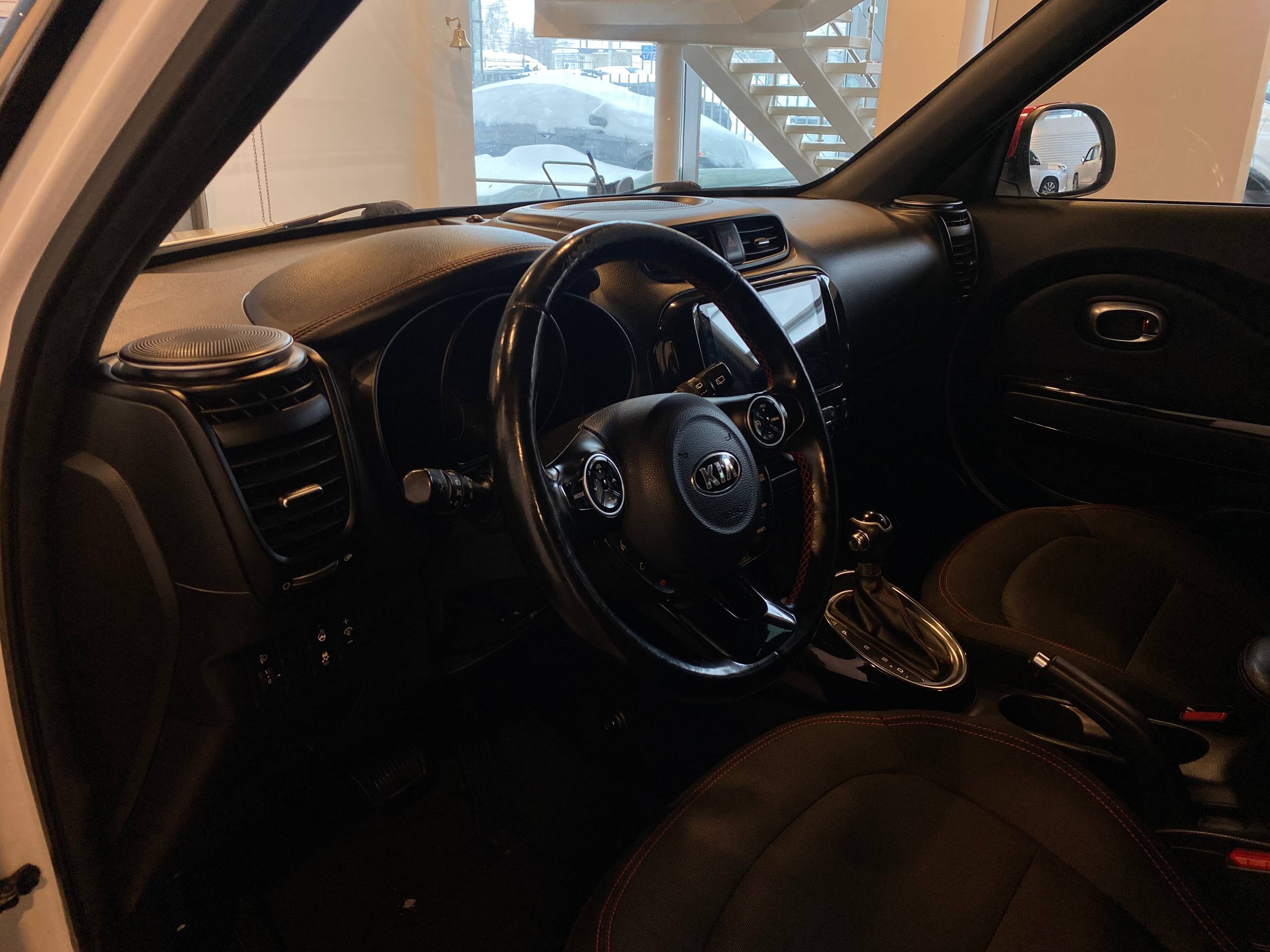 KIA SOUL