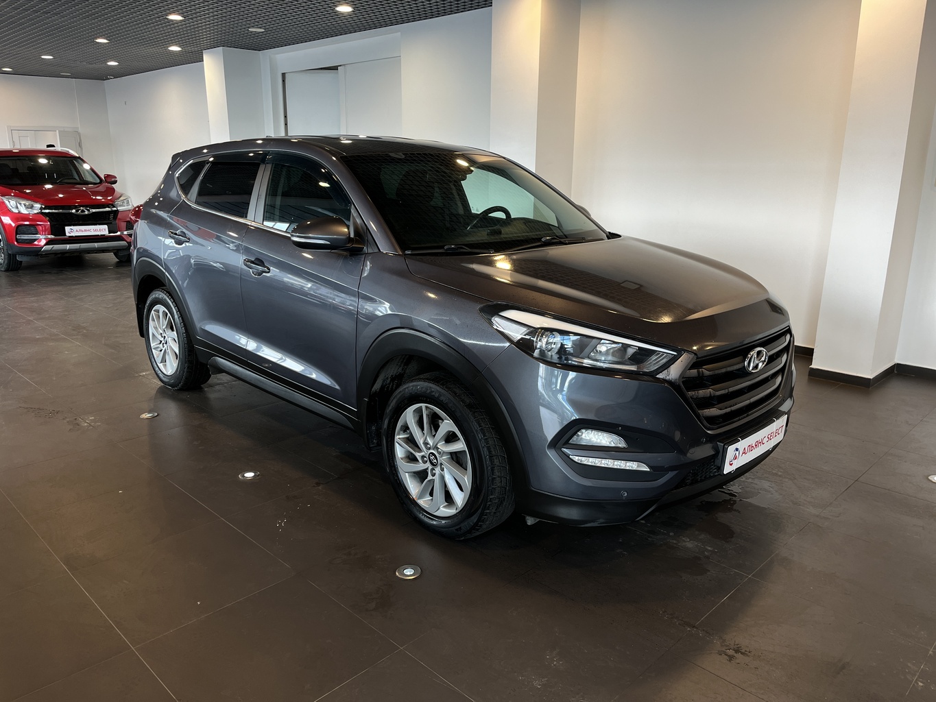 HYUNDAI TUCSON