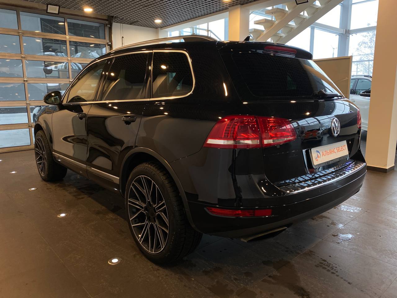 VOLKSWAGEN TOUAREG