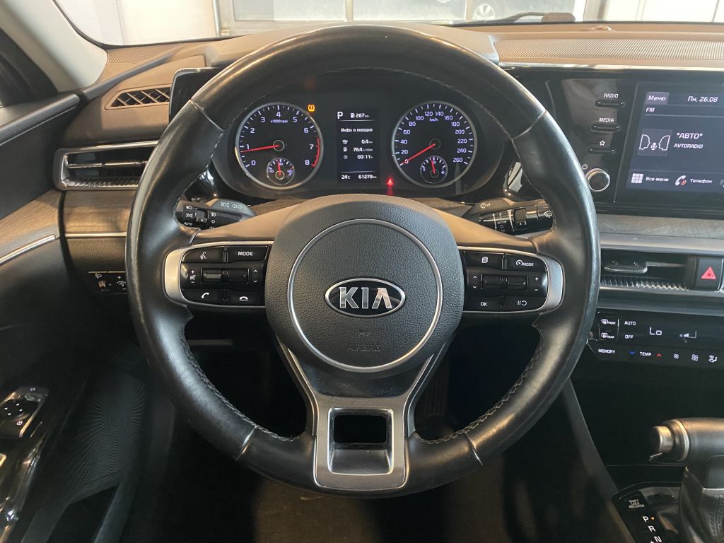 KIA K5