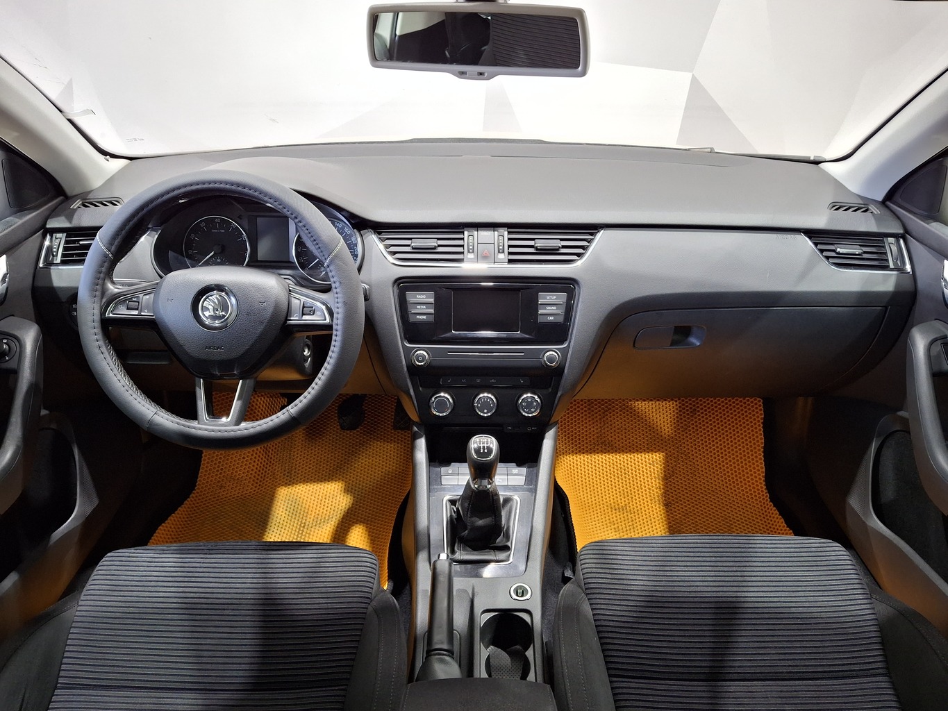 SKODA OKTAVIA