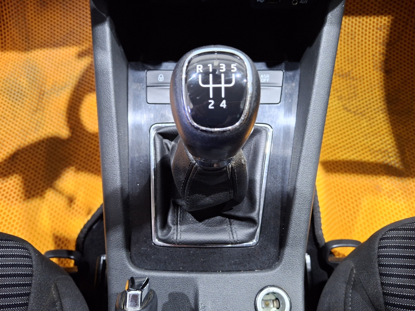 SKODA OKTAVIA