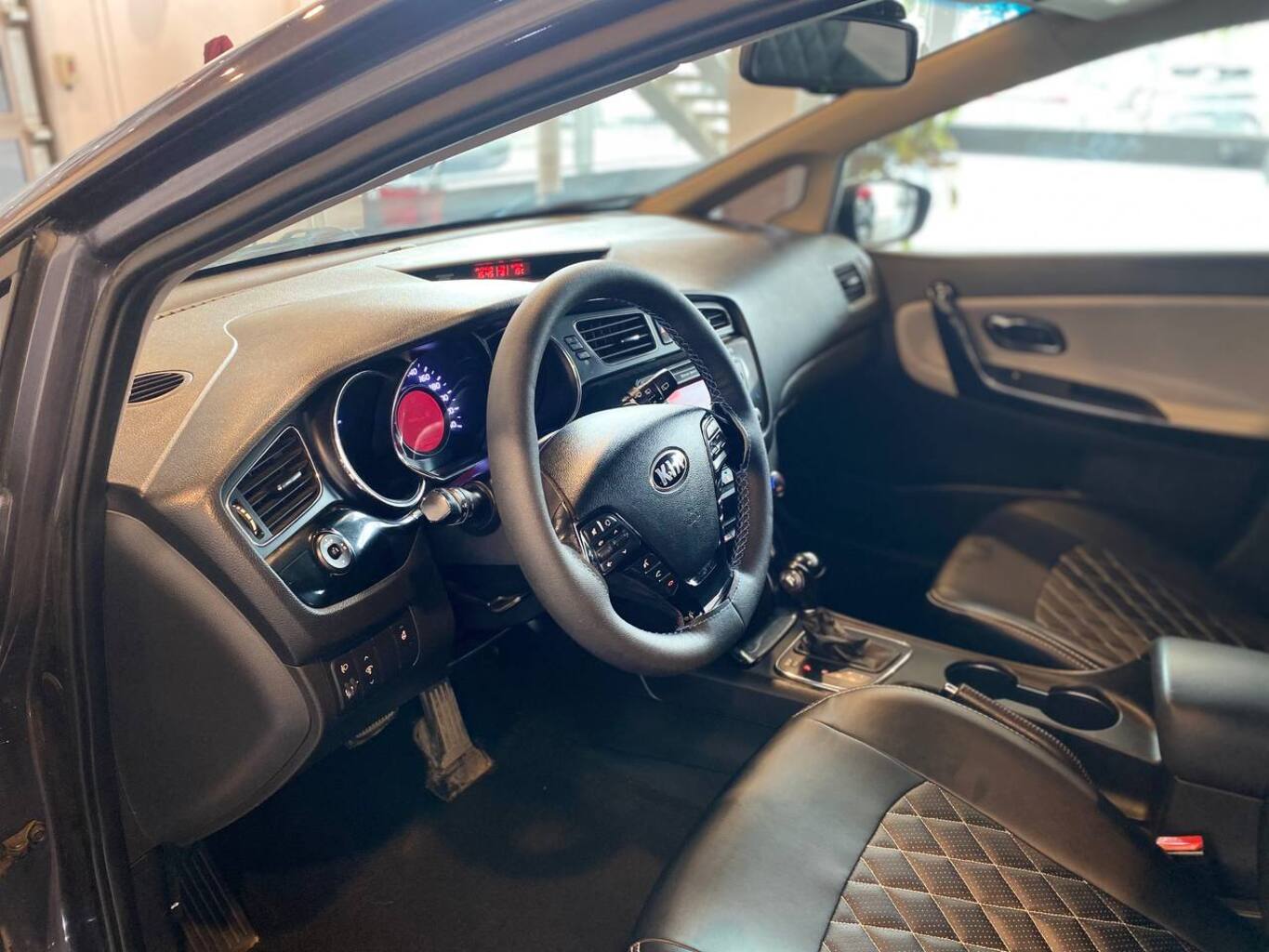 KIA CEED