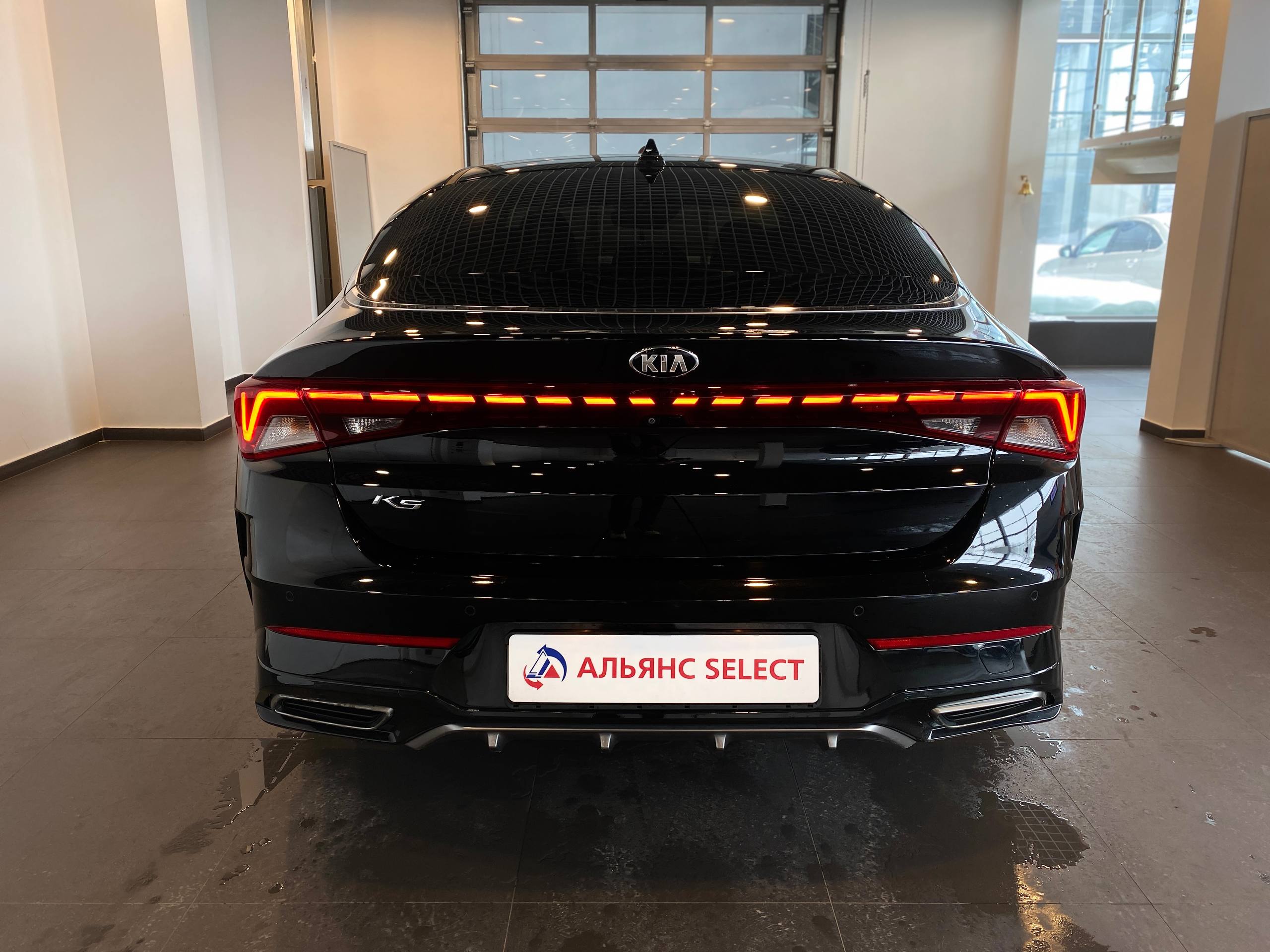 KIA K5
