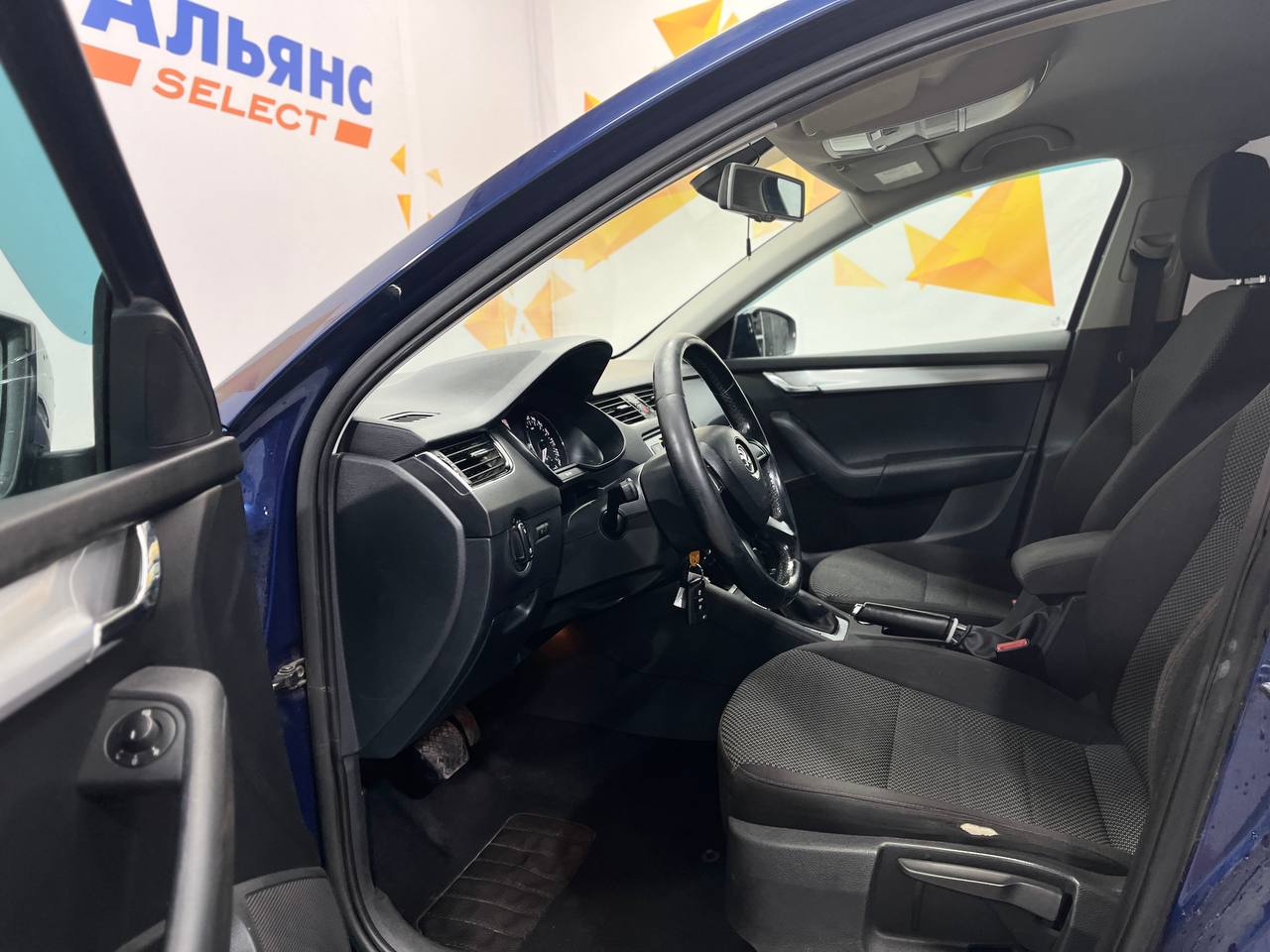 SKODA OKTAVIA