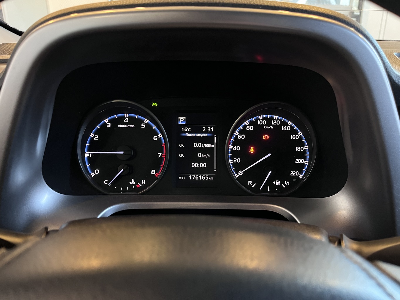 TOYOTA RAV4