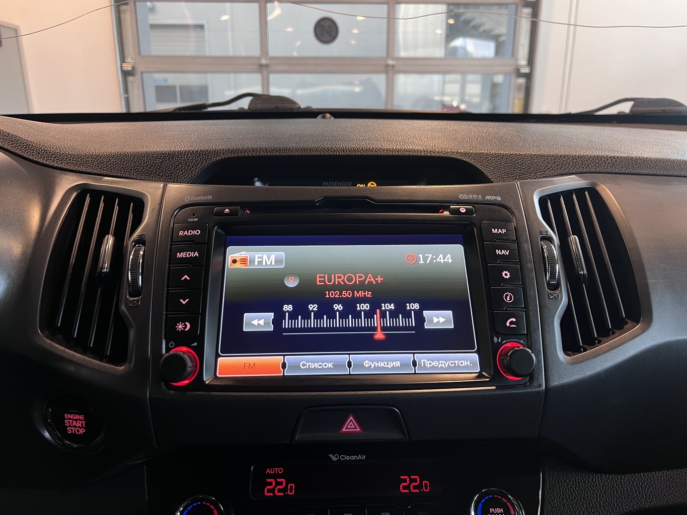 KIA SPORTAGE