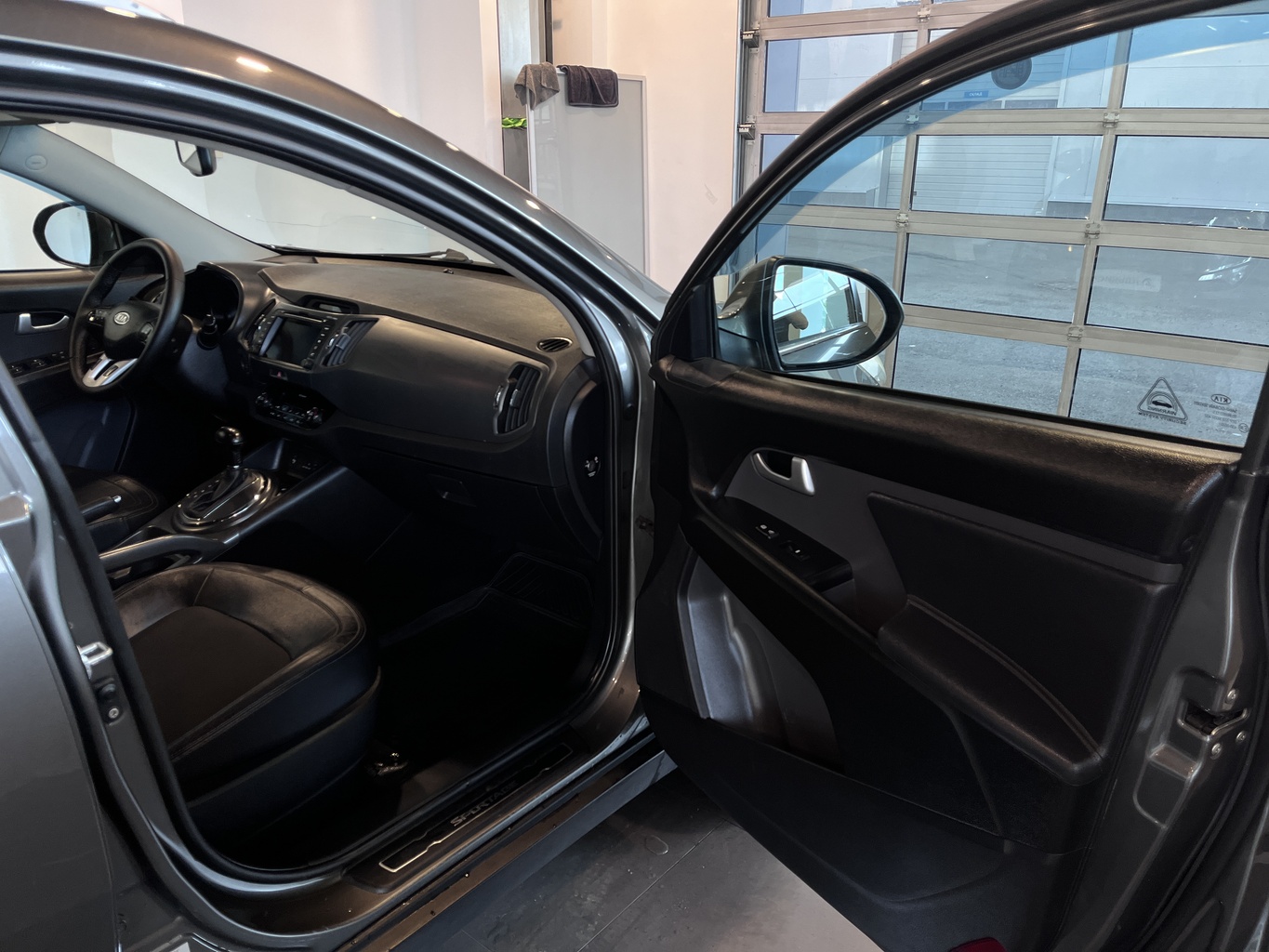 KIA SPORTAGE