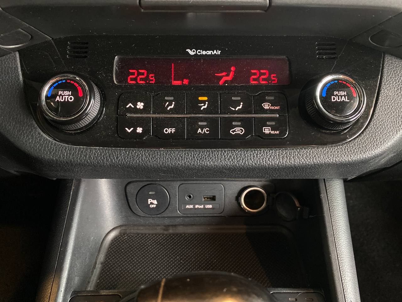 KIA SPORTAGE S