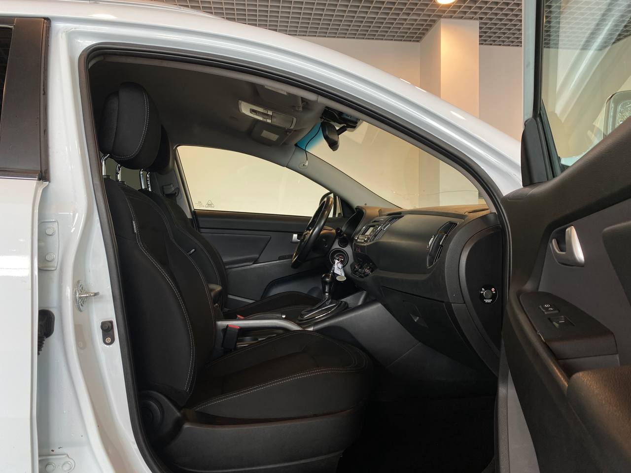 KIA SPORTAGE S