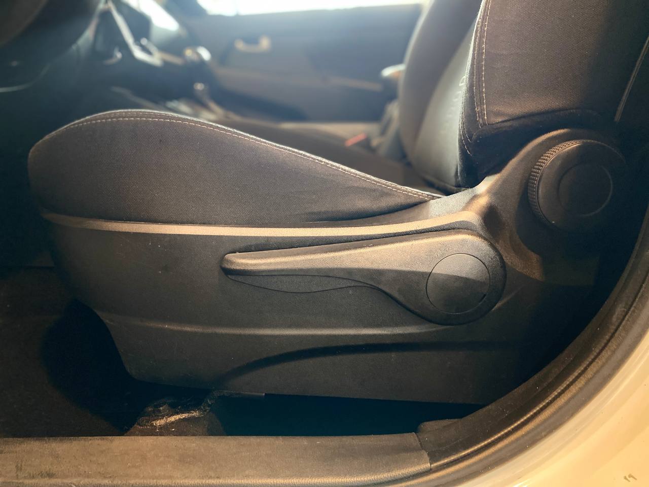 KIA SPORTAGE S