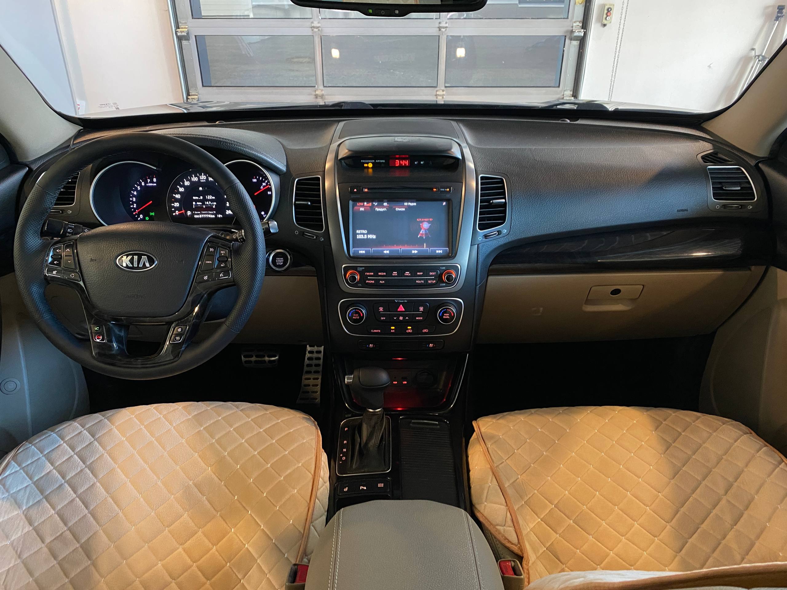 KIA SORENTO