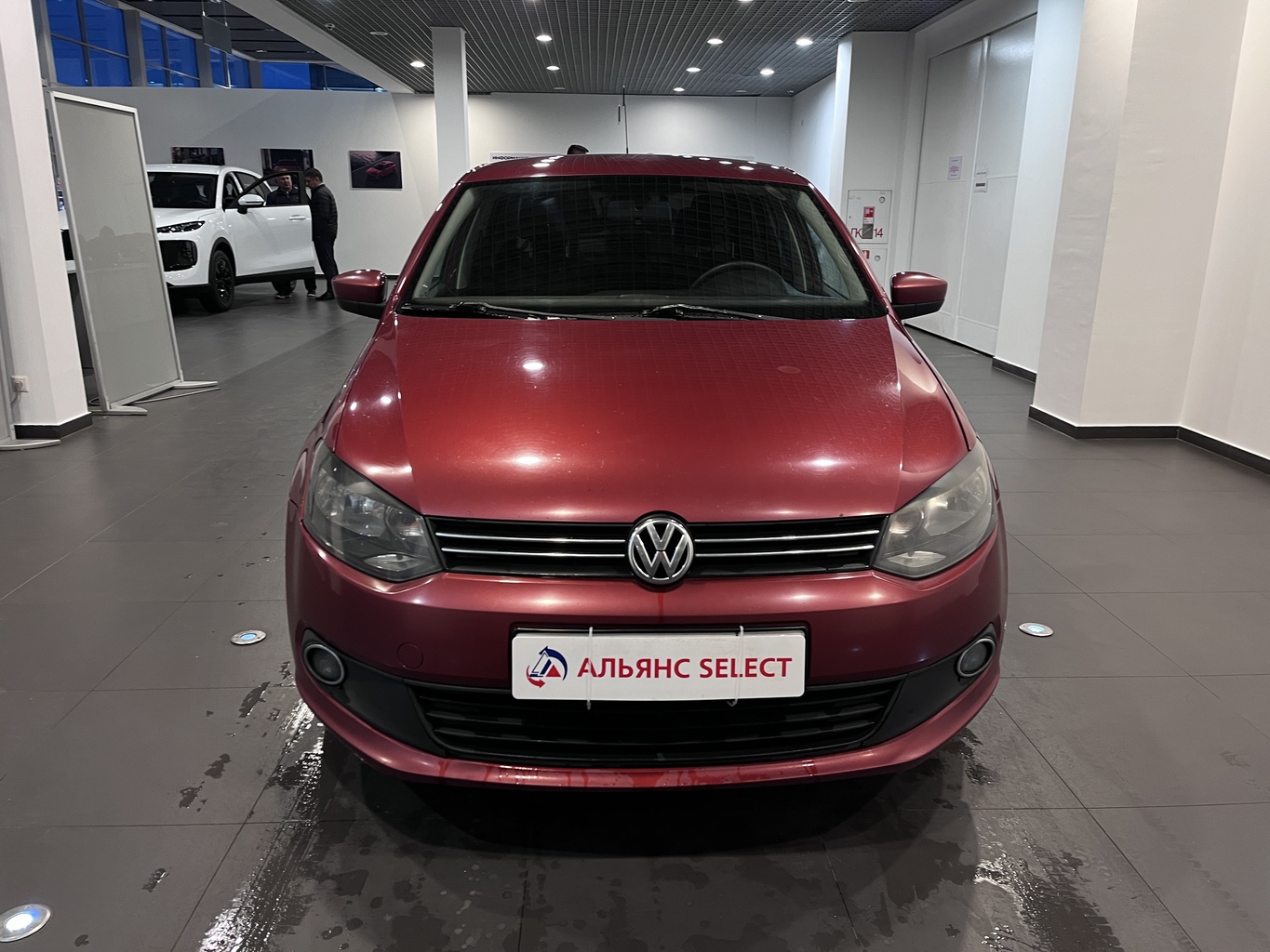 VOLKSWAGEN POLO