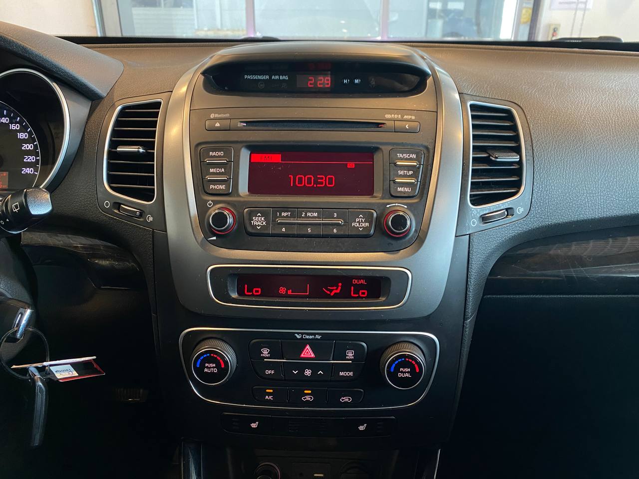 KIA SORENTO