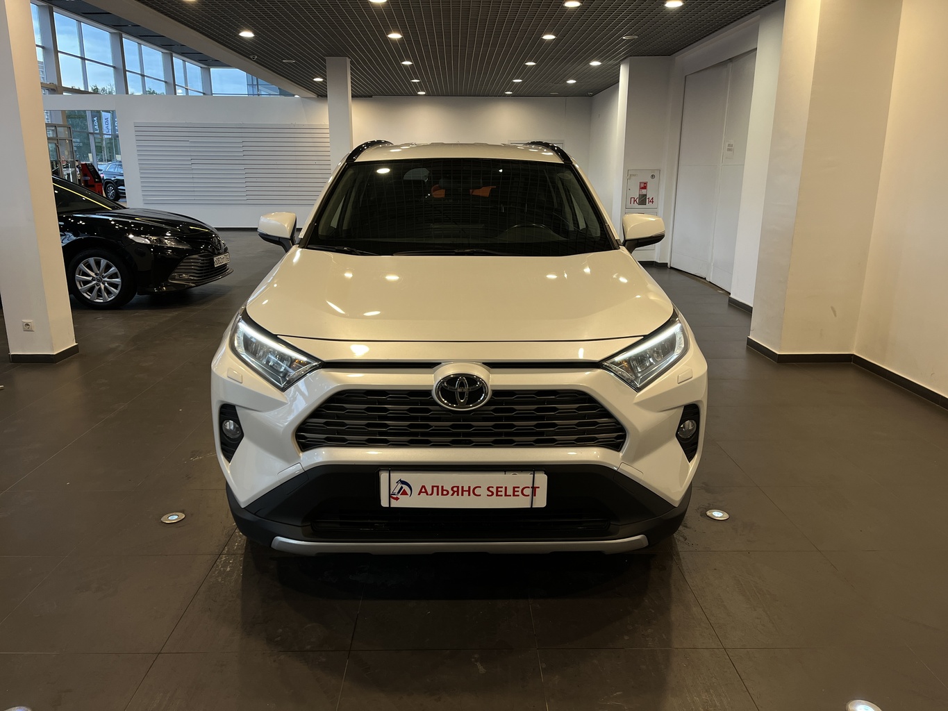 TOYOTA RAV4