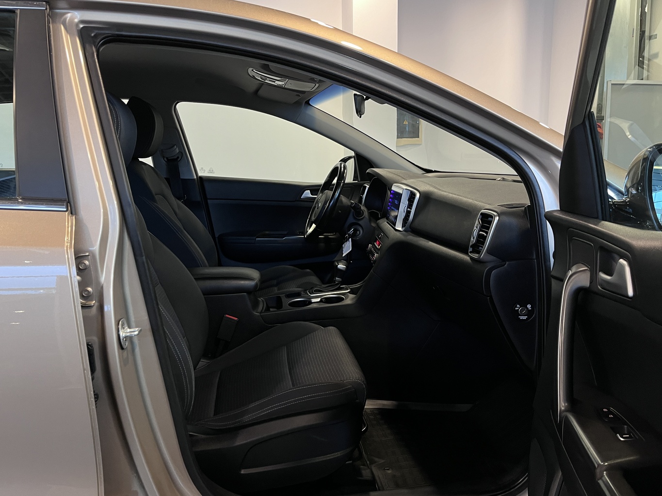 KIA SPORTAGE QL