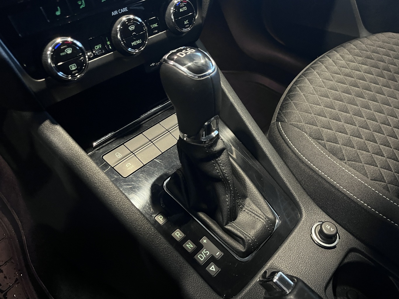 SKODA OKTAVIA