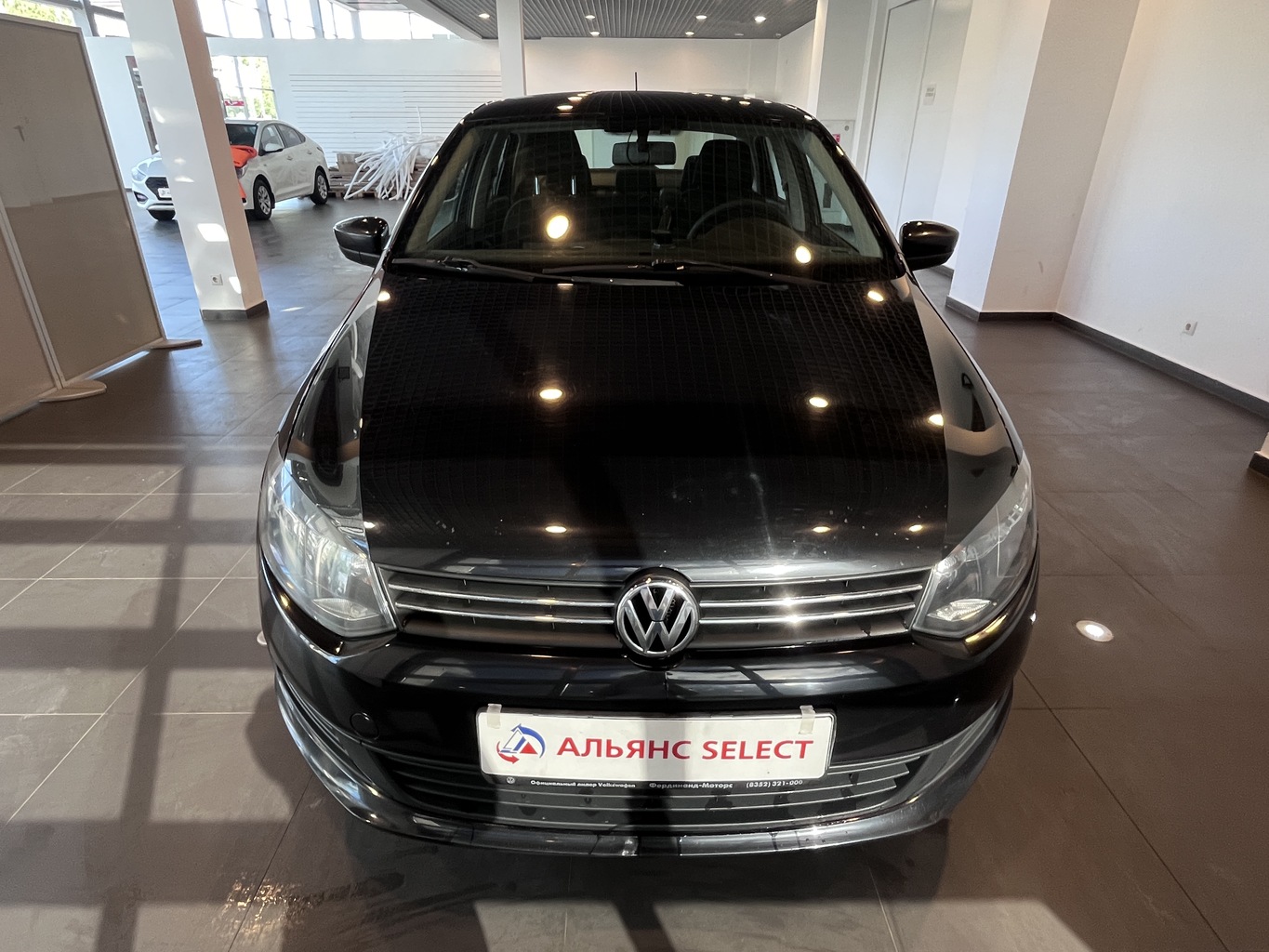 VOLKSWAGEN POLO