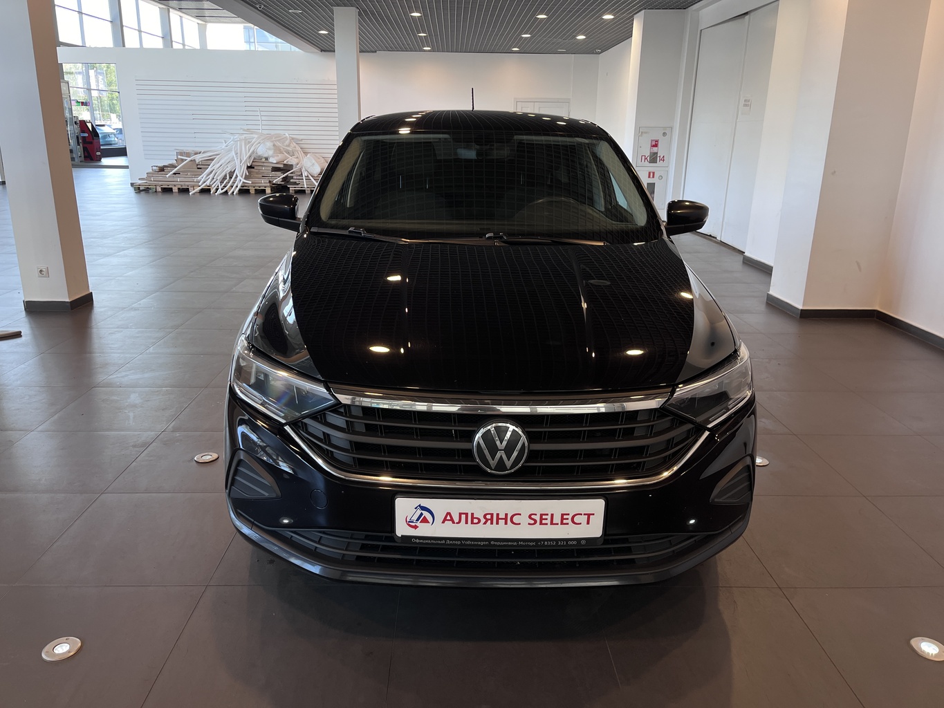 VOLKSWAGEN POLO