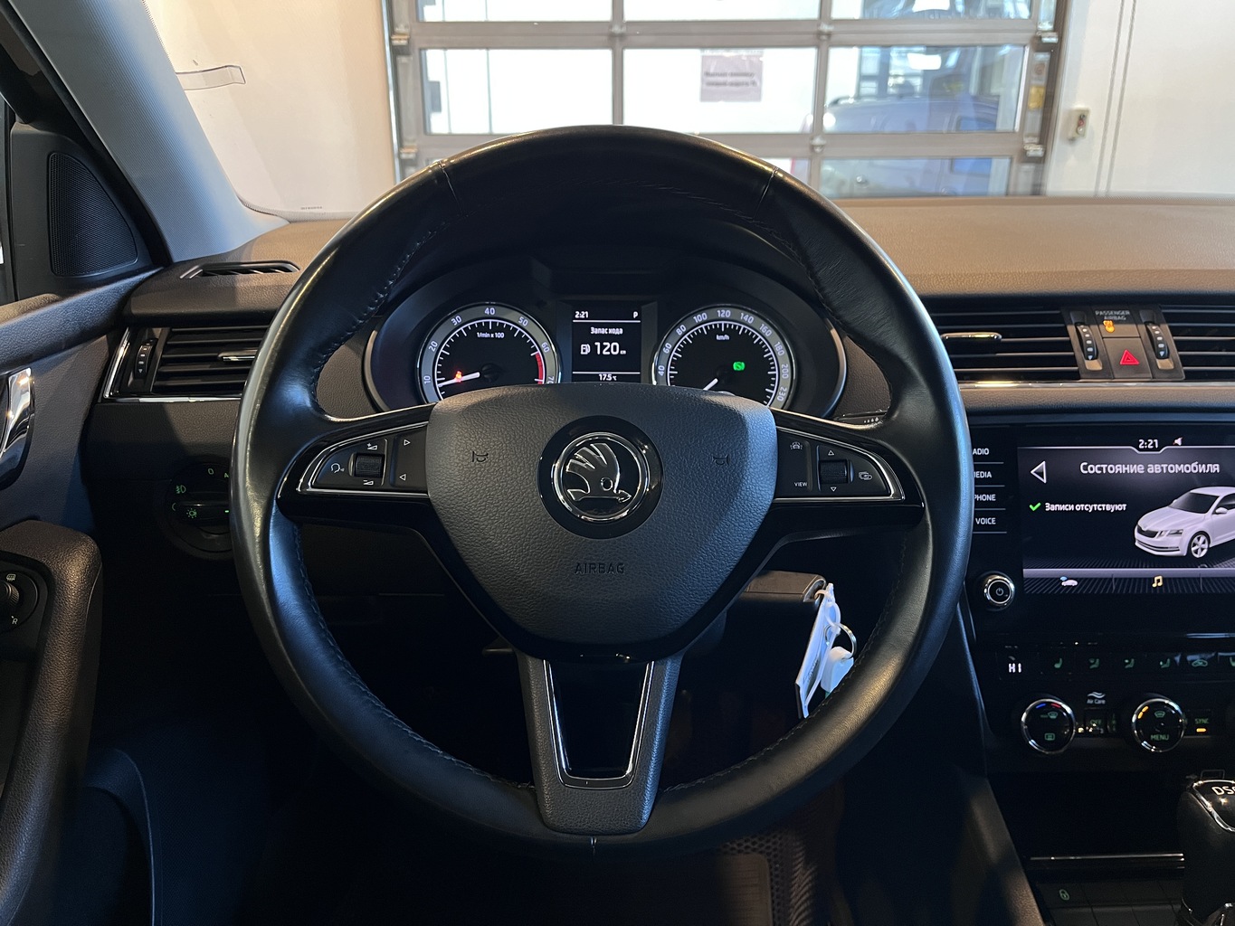 SKODA OKTAVIA