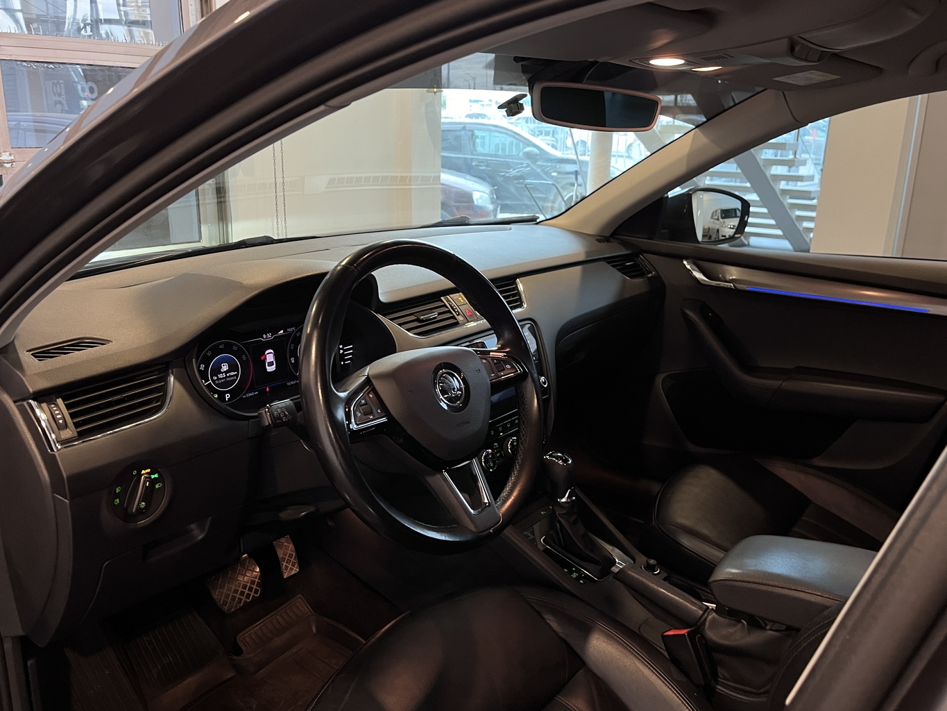 SKODA OKTAVIA